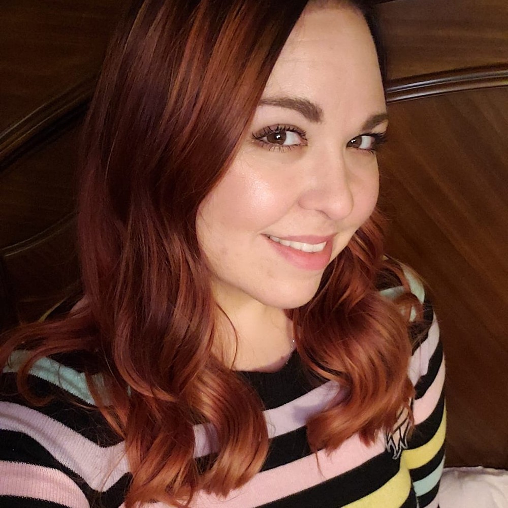 Meet your Posher, Lauren